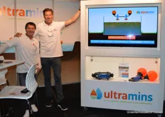 Glenn Grootenboer and Robert de Hoo of Ultramins had a special piece of furniture made for the fair. An animation was played on the screen explaining the ultrasonic technique for water treatment.
